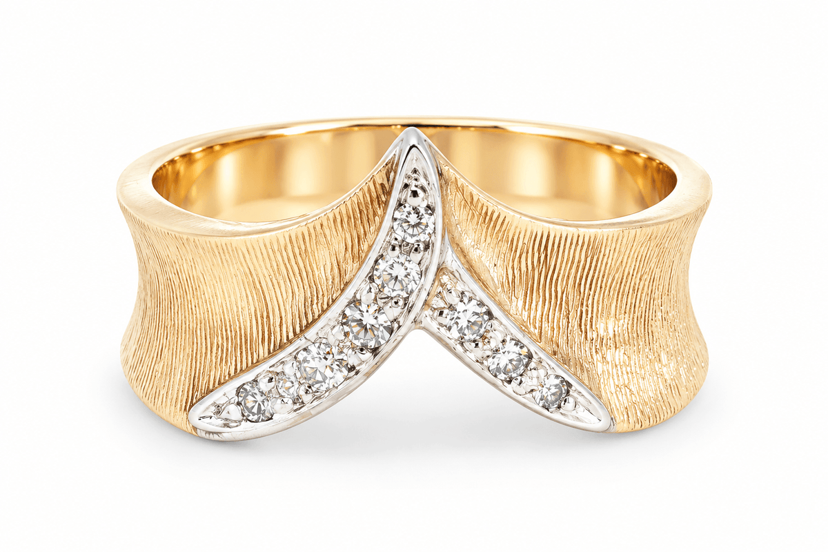 Vintage 14K Yellow Gold Florentine Chevron Diamond Statement Ring, 0.10ctw