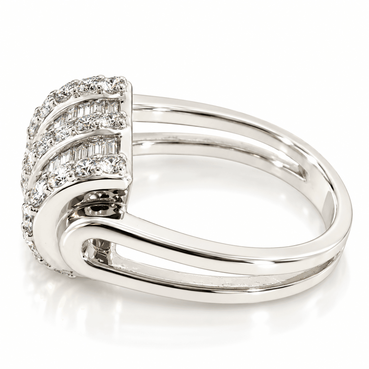 Vintage 14KW 2.27ctw Round & Baguette Diamond Statement Ring 7.9g