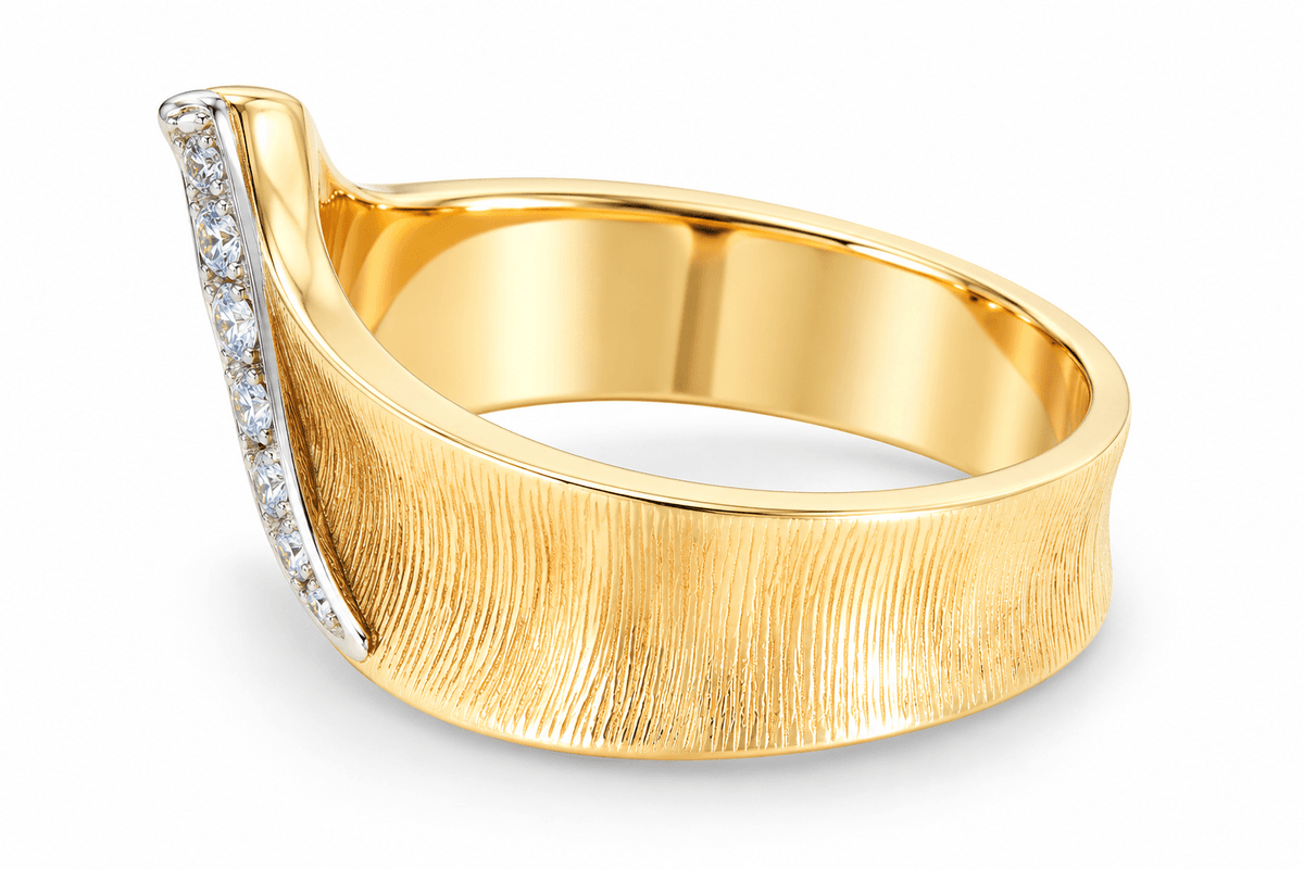 Vintage 14K Yellow Gold Florentine Chevron Diamond Statement Ring, 0.10ctw