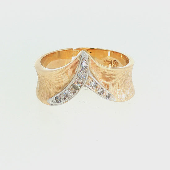 Vintage 14K Yellow Gold Florentine Chevron Diamond Statement Ring, 0.10ctw