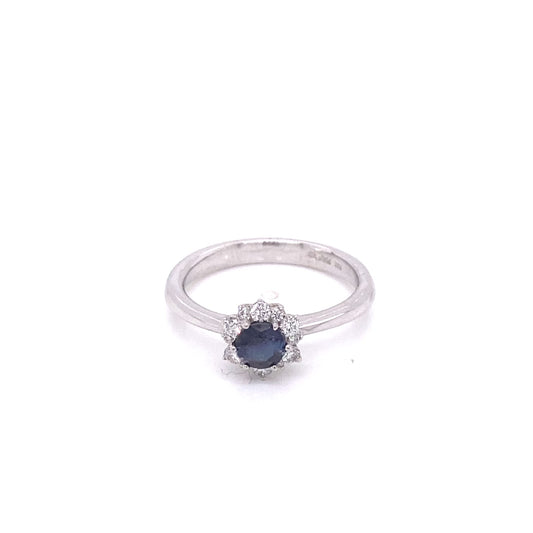 Natural Alexandrite Halo Ring in 18kt White Gold